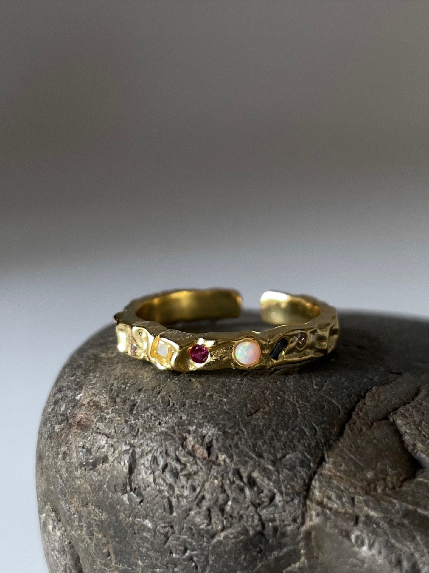 Gem Inlaid Silver Ring